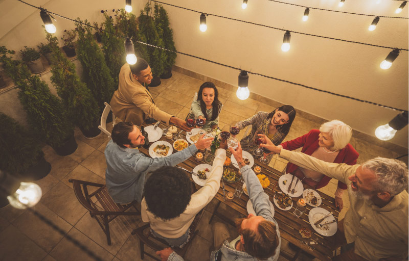 五種方法讓你輕鬆舉辦令人難忘的萬聖節、聖誕節、跨年和新年戶外派對