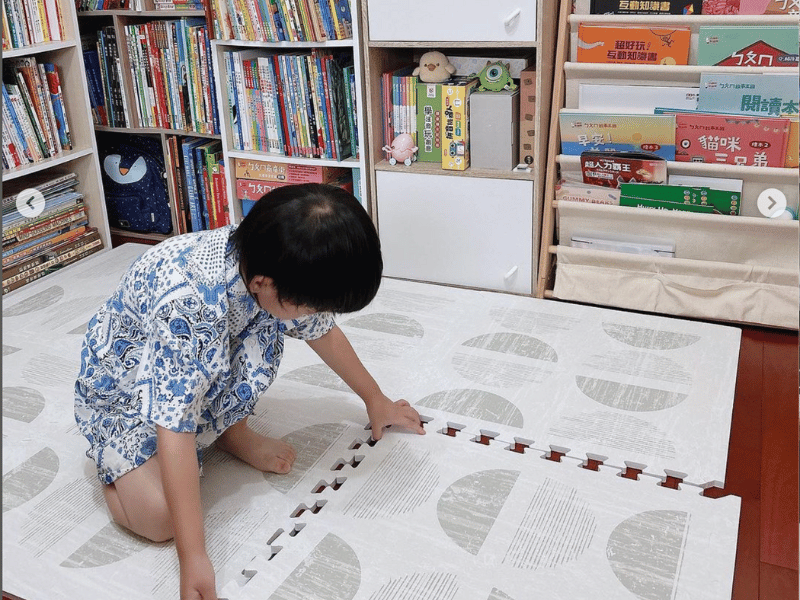 如何在您的生活空間中打造一個現代的遊戲角落